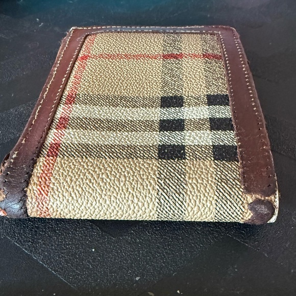 Vintage Burberry Beige and Brown Plaid Wallet